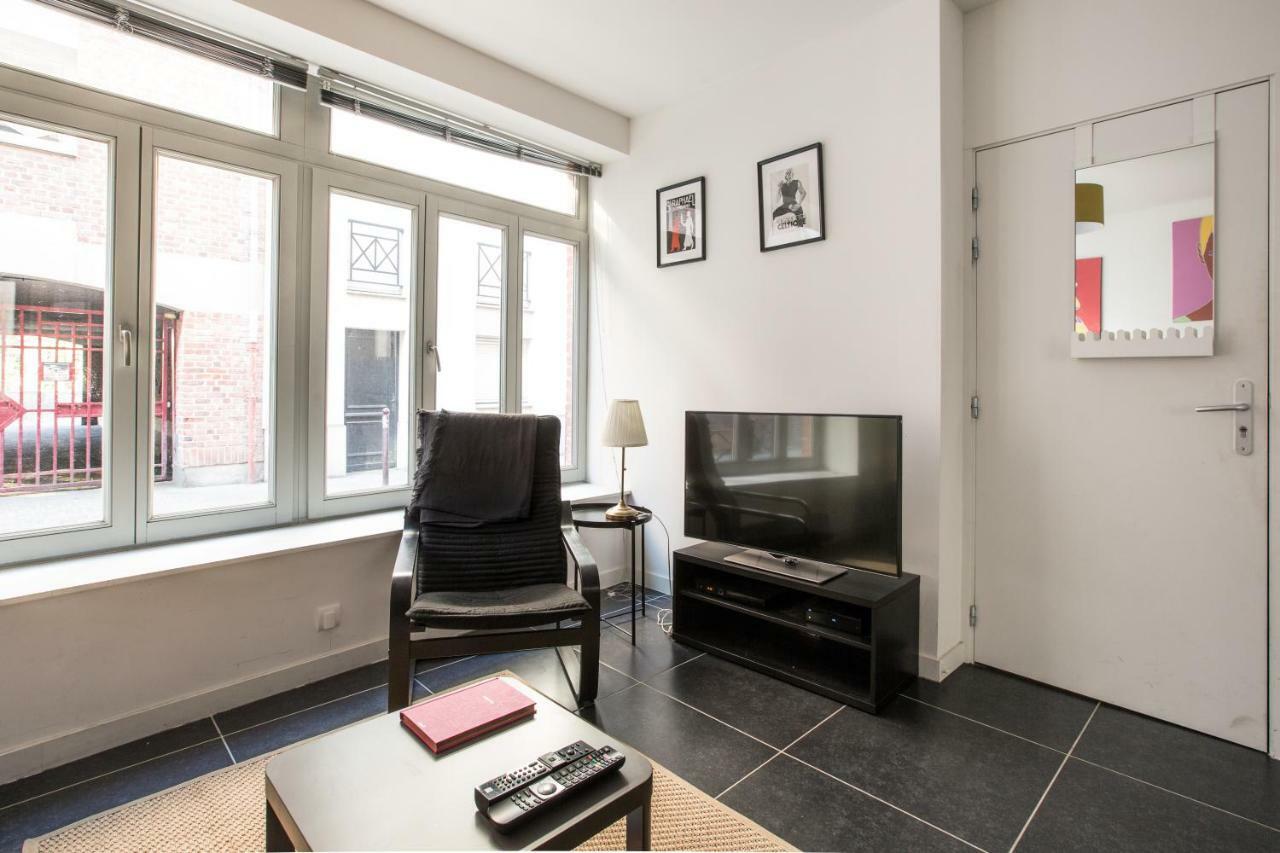 Charmant Appartement Au Coeur Du Vieux ลีลล์ ภายนอก รูปภาพ
